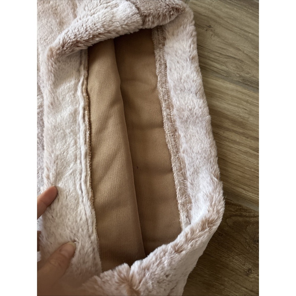 Minky Couture Genuine Tan White plush ultra soft Pillow Case 26.5" x 19.5" - Picture 6 of 6